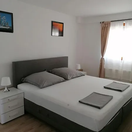 Carera Apartamento